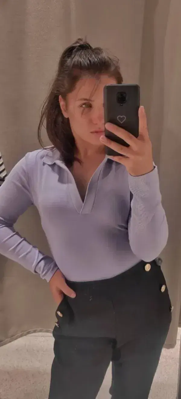 ridigeg539 (22) female from CA - sexting partner