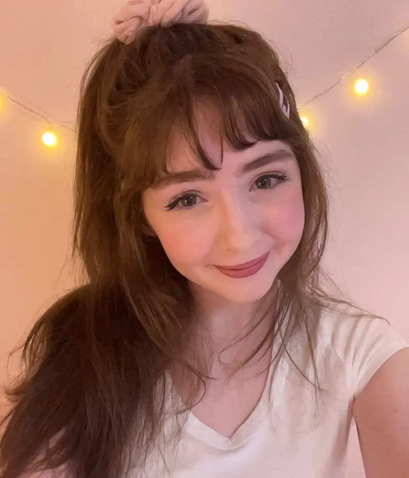 rival33619 (18) female from US - sexting partner