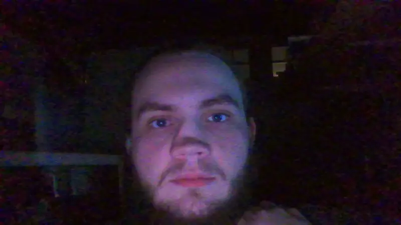 robert117635 (18) male from US - sexting partner