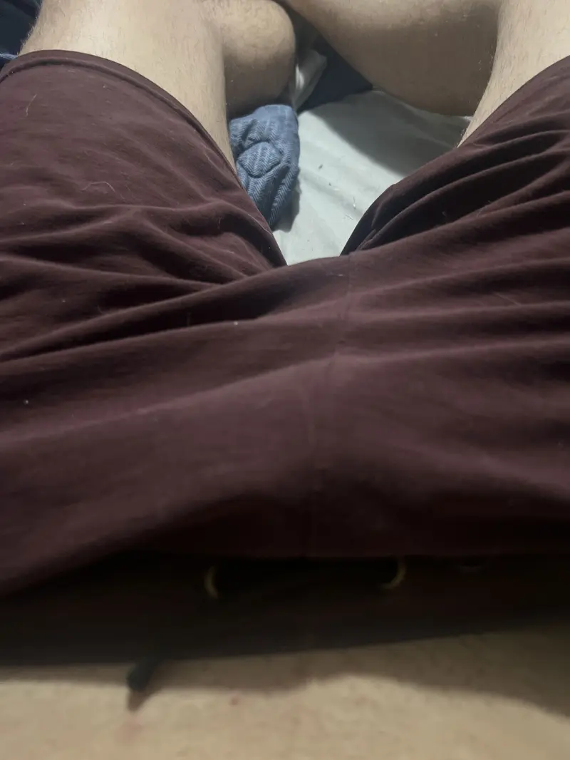 rock202198 (18) male from CA - sexting partner