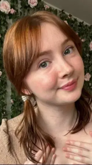 rohigo7259 (24) female from GB - sexting partner