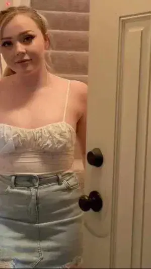 rokana8777 (18) female from DE - sexting partner