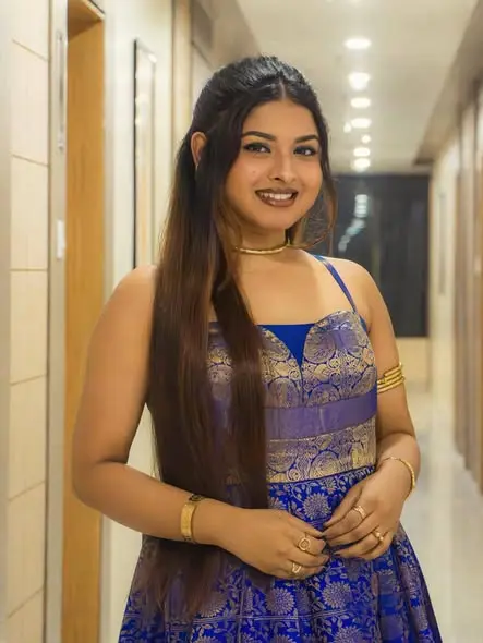 roleper479 (18) female from CA - sexting partner