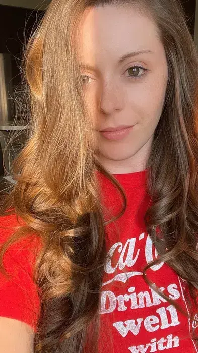 roliyec909 (18) female from DE - sexting partner