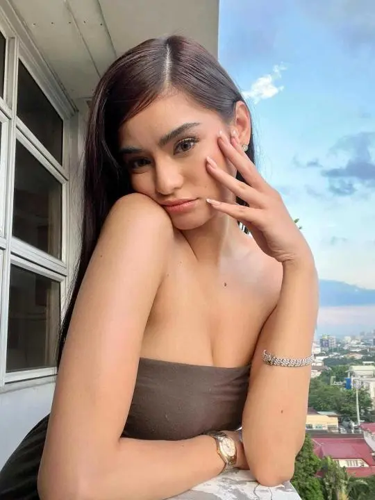 roropiza (18) female from NZ - sexting partner