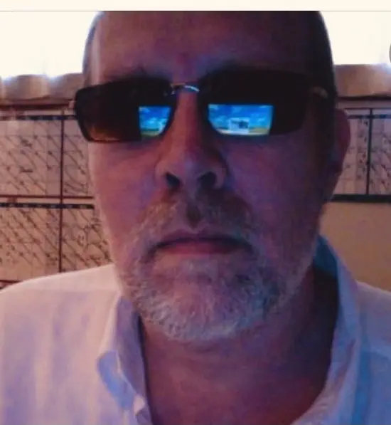 rorsc (18) male from US - similar profile
