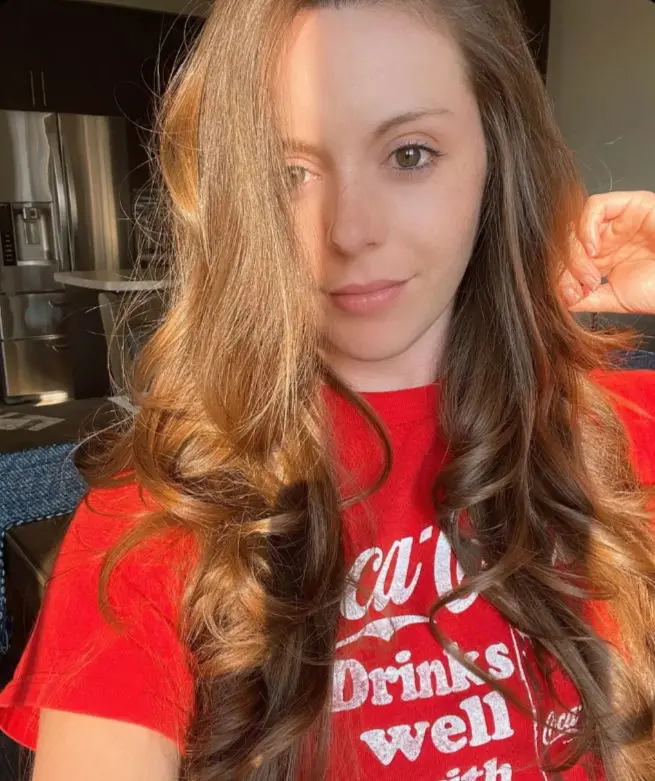 rybupe (18) female from US - sexting partner