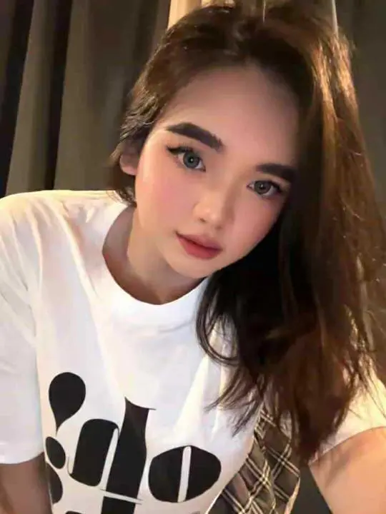 sajenoli (18) female from AT - sexting partner