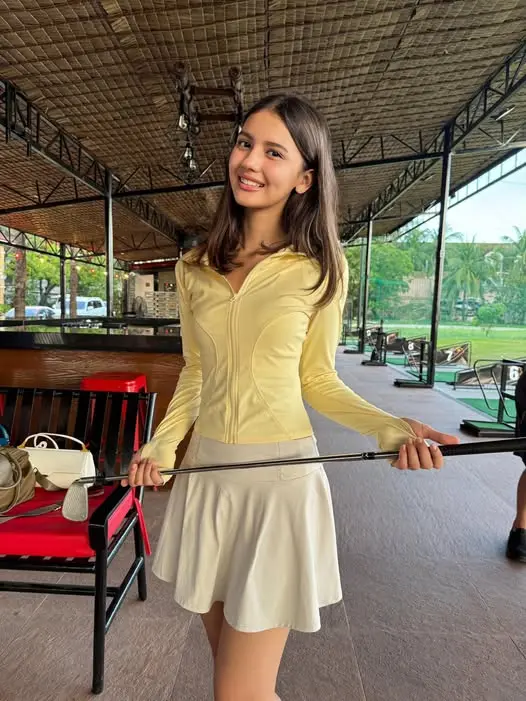 salahod940 (18) female from DJ - sexting partner