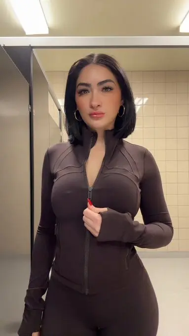 sandramark47843 from US