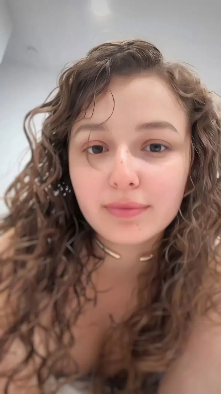 sapofi1209 (22) female from US - sexting partner