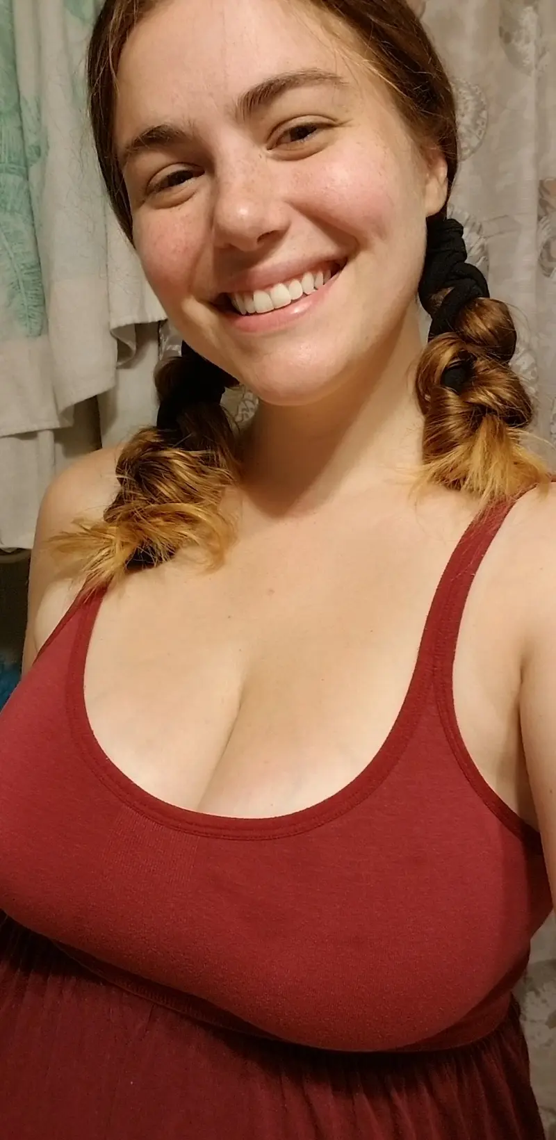 sara578 (24) female from US - sexting partner