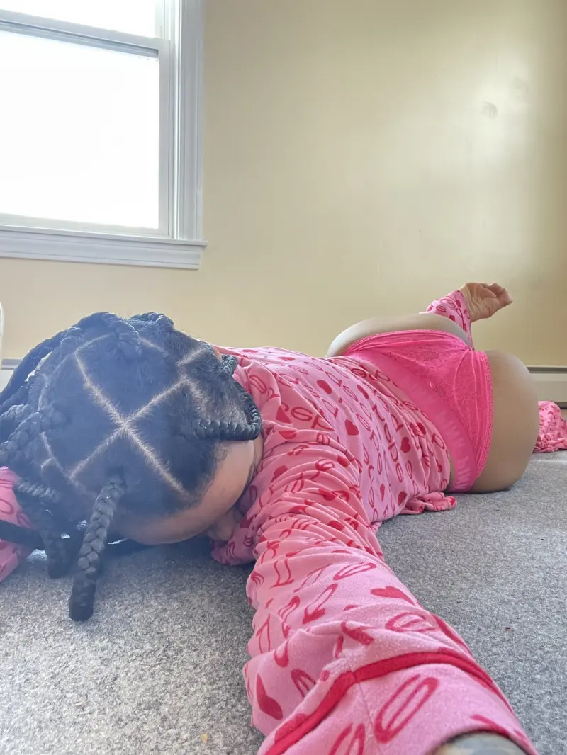 sexabah807 (19) female from AU - sexting partner