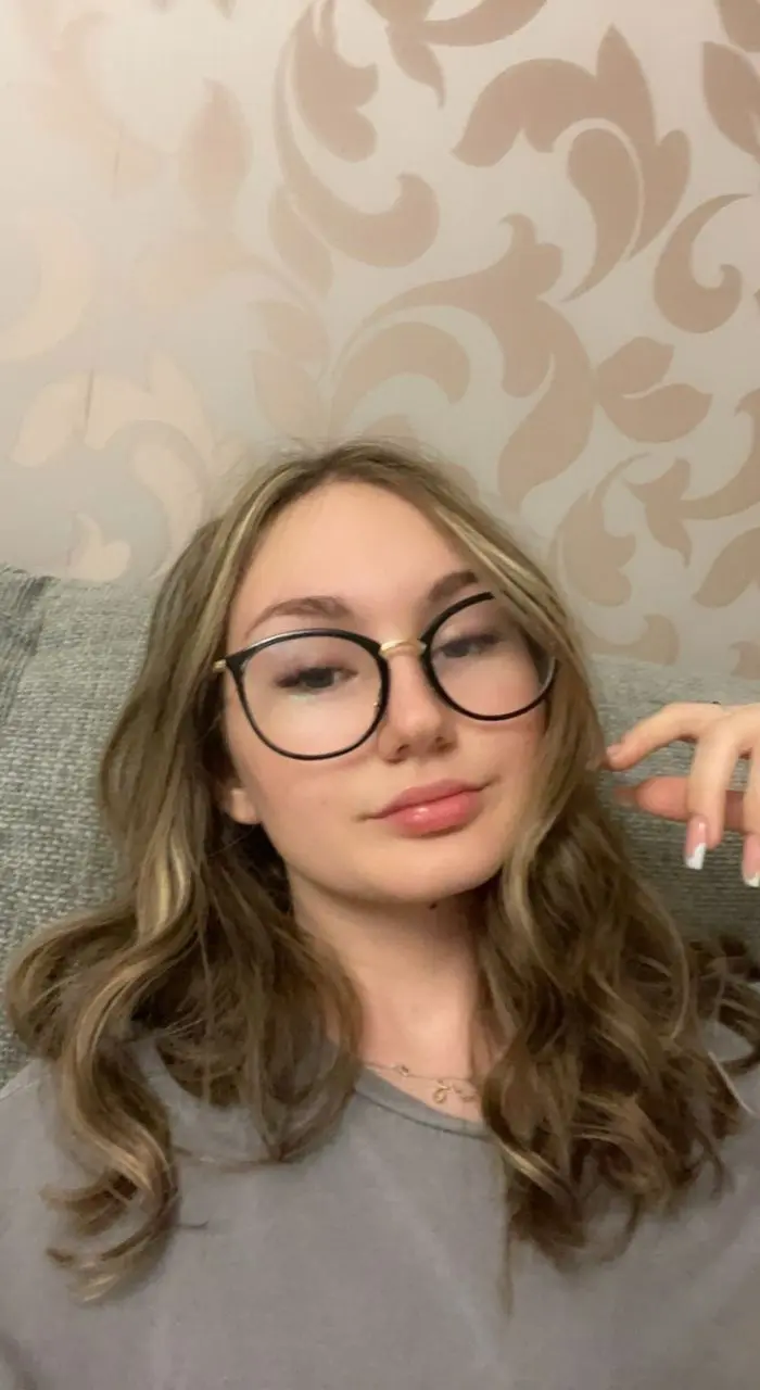 shawnamccraig (18) female from US - sexting partner