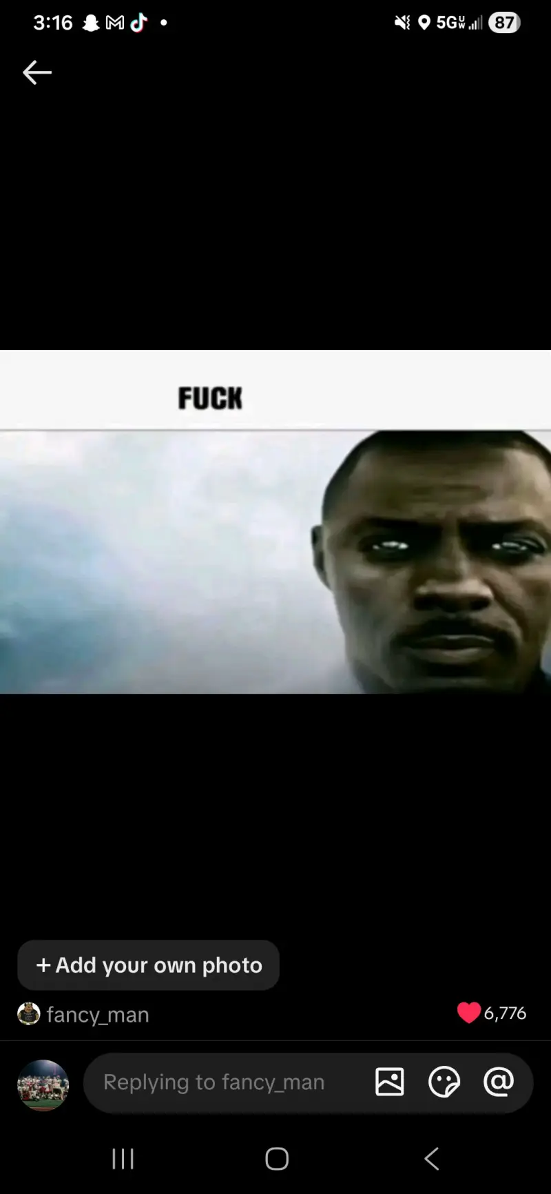 showmestuff (18) male from US - sexting partner