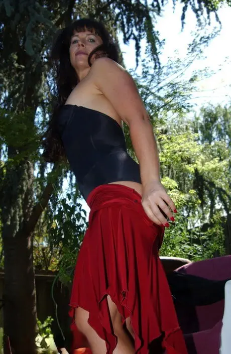 sifilej818 (21) female from CZ - sexting partner