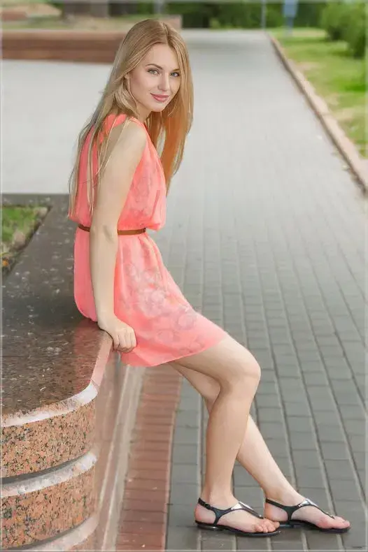 sivad60623 (18) female from AU - sexting partner