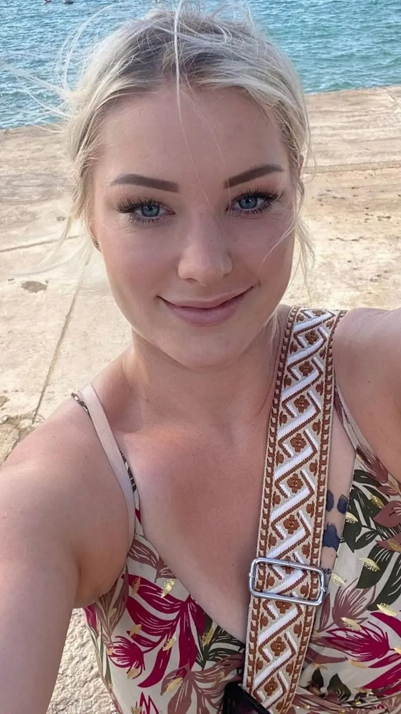 sobobib994 (23) female from DE - sexting partner