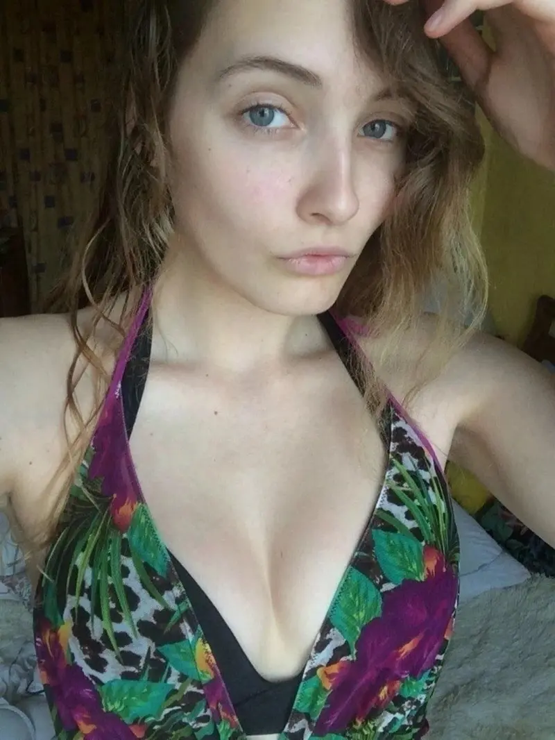 sogapexi (18) female from US - sexting partner