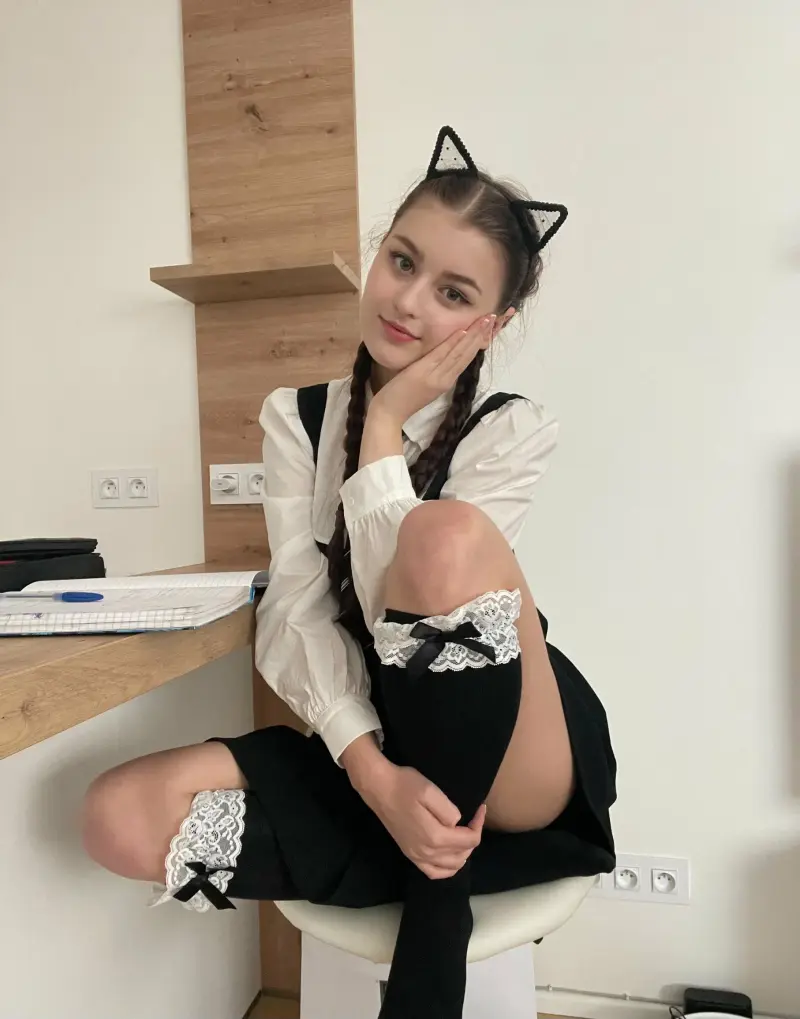 soseriy458 (18) female from DK - sexting partner