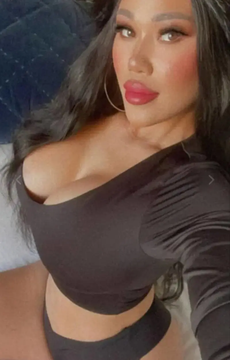 sscffks (18) female from US - sexting partner