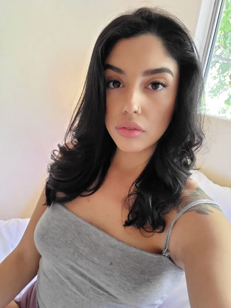 sweetie9615 (18) female from US - sexting partner
