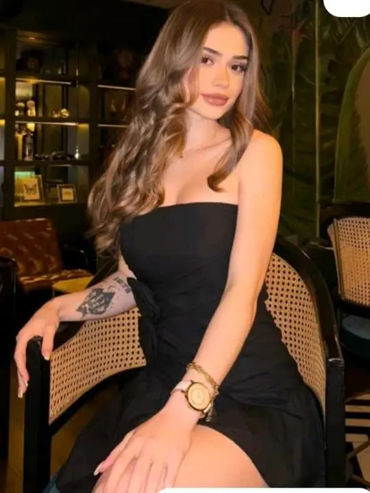 syzafega (18) female from US - sexting partner