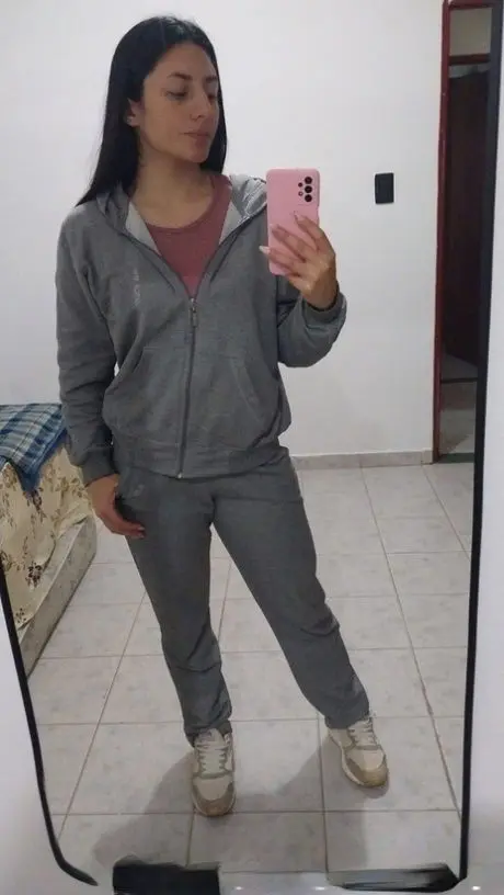 t8dxgp7ofk (18) female from CA - sexting partner