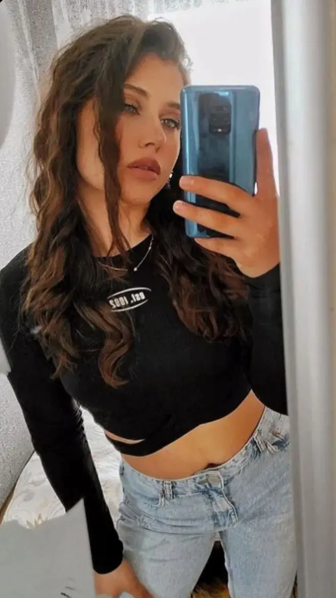 tamihe (18) female from US - sexting partner