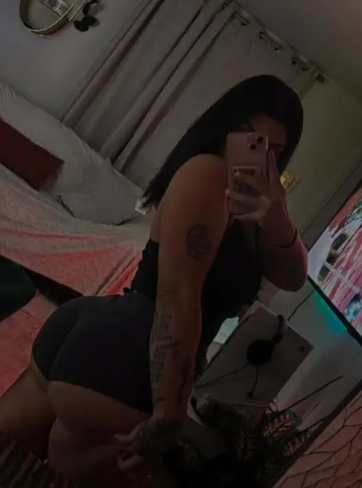 taxim56308 (26) female from UZ - sexting partner