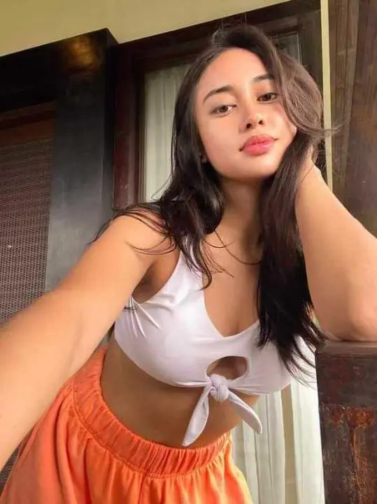 tevaya9854 (18) female from DK - sexting partner