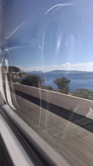 thorn18 (18) male from GR - sexting partner