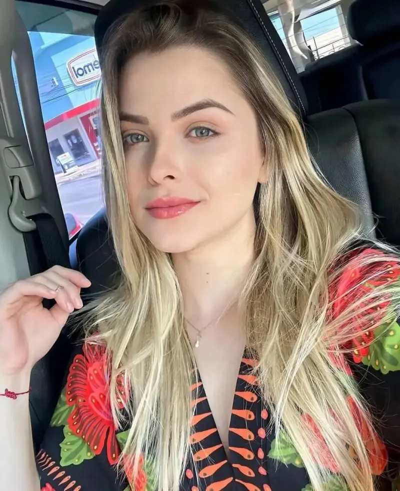 todexeh (18) female from AR - sexting partner