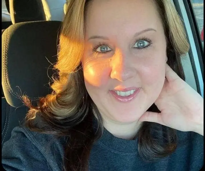 tylerbrand247 (18) female from US - sexting partner