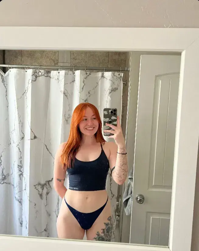 vafay53678 (18) female from DE - sexting partner