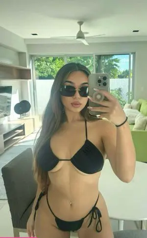 vediya6987 (18) female from DK - sexting partner