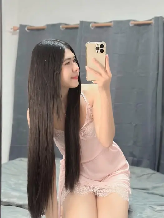 vokovis330 (18) female from UY - sexting partner