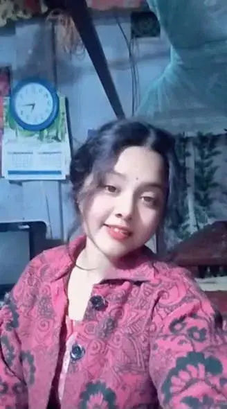 vomav48855 (18) female from FI - sexting partner