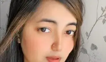 weceboc455 (24) female from US - sexting partner