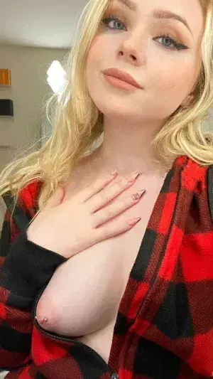 wepedar790 (19) female from DE - sexting partner