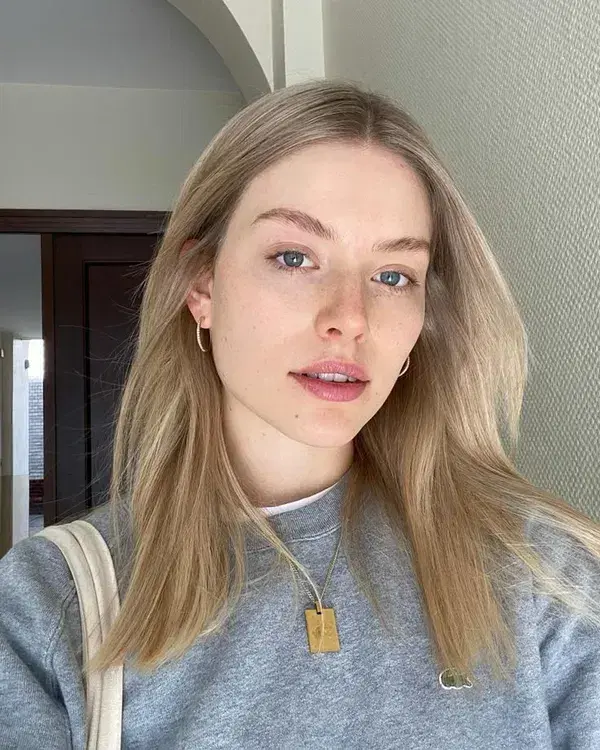 weximi3748 (23) female from DK - sexting partner