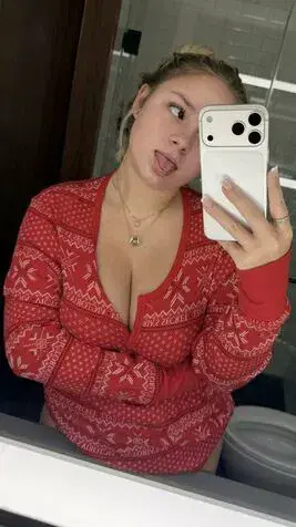 wiyexe4451 (18) female from GB - sexting partner