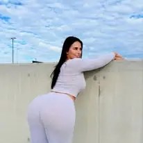 wiyijo6939 (18) female from US - sexting partner