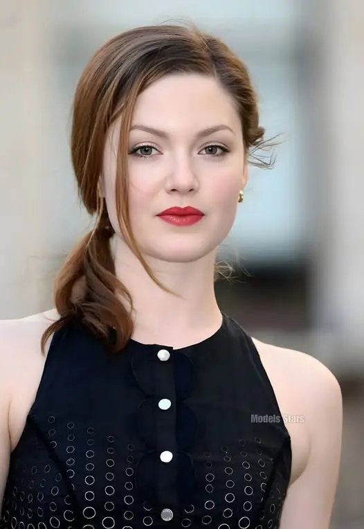 wofodow935 (18) female from CA - sexting partner