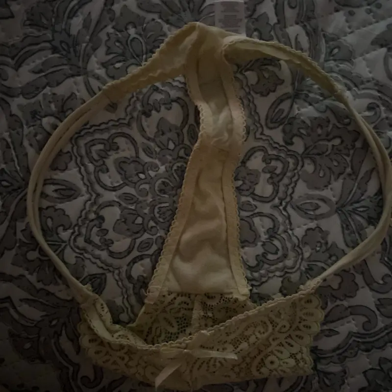 wonoroci (18) male from CA - sexting partner