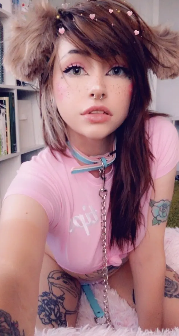 xgpqmdpd (24) female from GB - sexting partner