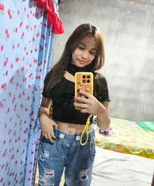 yataxav808 (23) female from NO - sexting partner