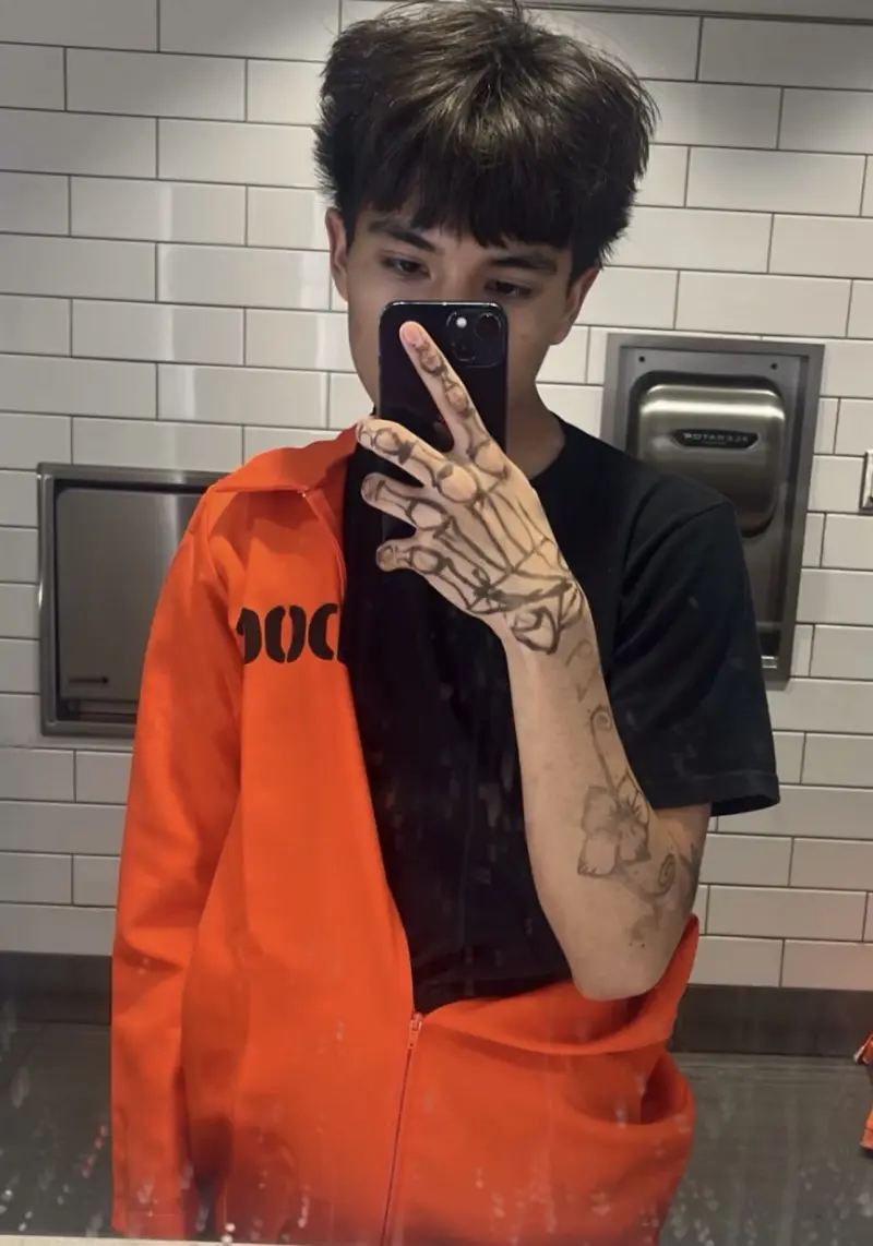 ynswrldyns (19) male from CO - sexting partner