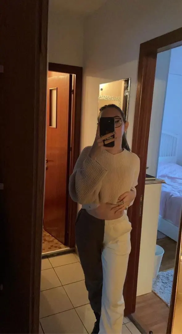 youtititifiti (20) female from EG - sexting partner