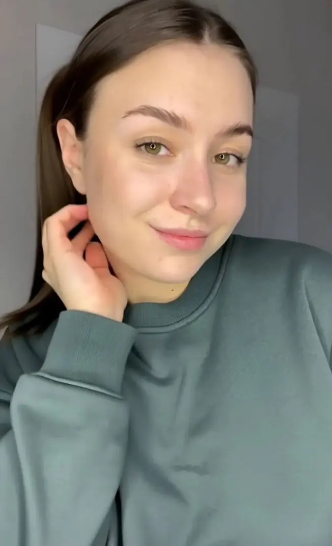 yshswjgn (18) female from US - sexting partner